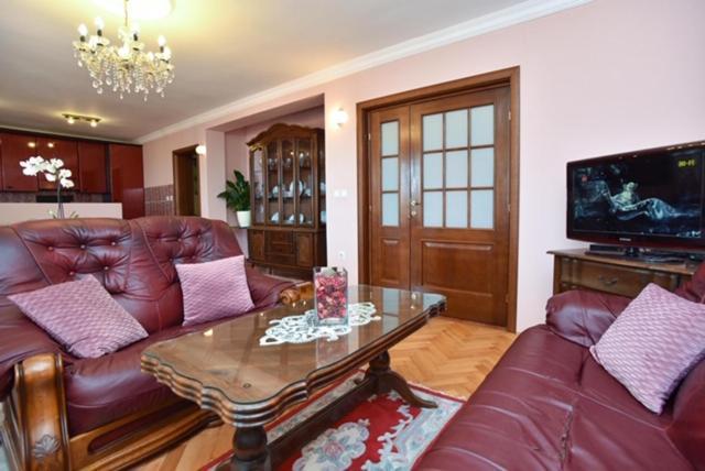 Vila Apartments Lidija Petrovac Eksteriør bilde