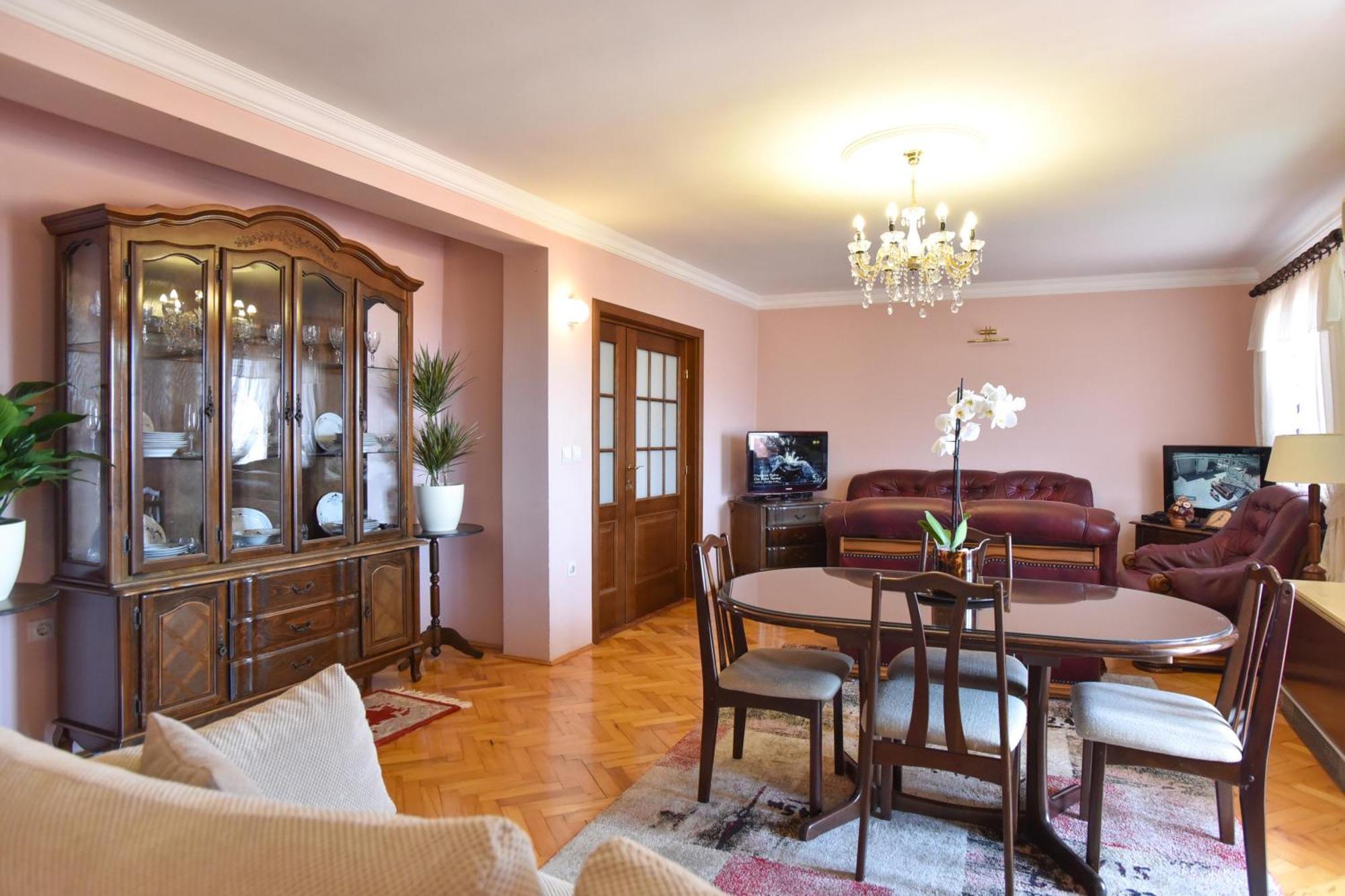 Vila Apartments Lidija Petrovac Eksteriør bilde