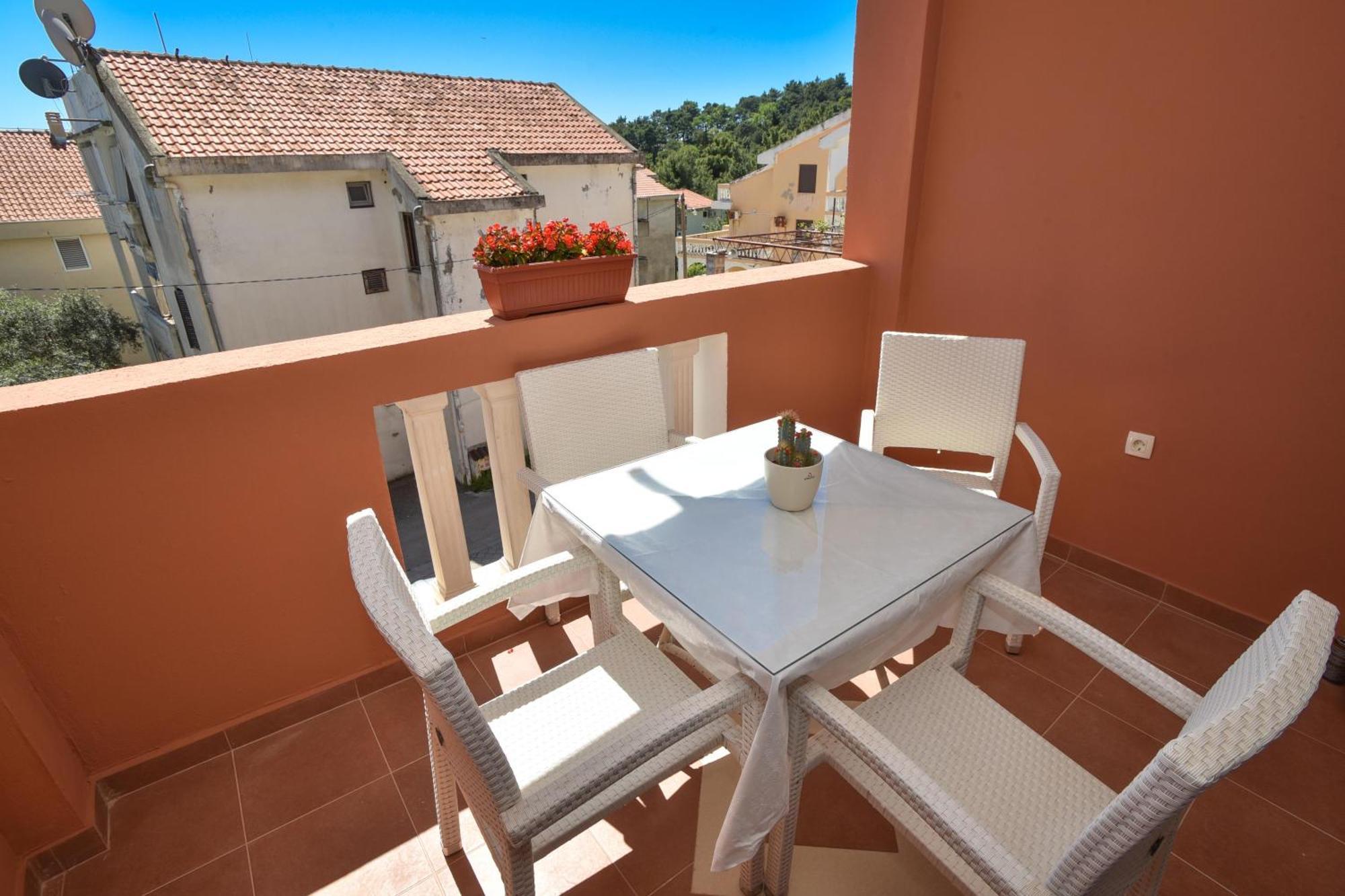 Vila Apartments Lidija Petrovac Eksteriør bilde