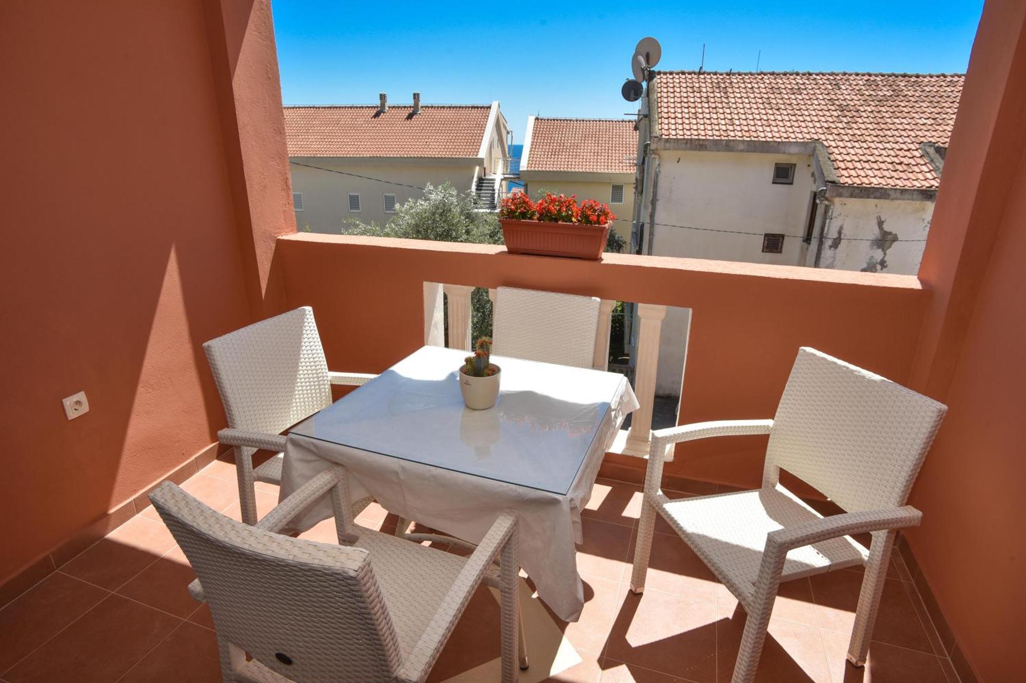 Vila Apartments Lidija Petrovac Eksteriør bilde
